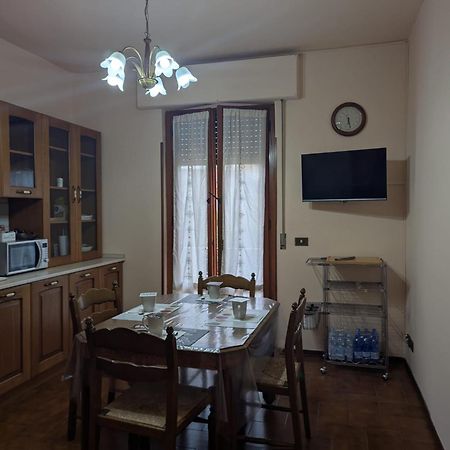 Due Passi In Val Di Chiana Apartment Arezzo Luaran gambar